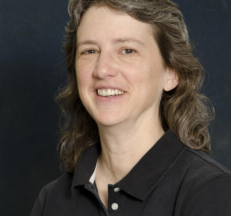 Headshot of Carol Luukkonen